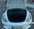 Белый Тесла Модель 3, объемом двигателя 0 л и пробегом 96 тыс. км за 15900 $, фото 7 на Automoto.ua
