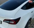 Белый Тесла Модель 3, объемом двигателя 0 л и пробегом 100 тыс. км за 13900 $, фото 16 на Automoto.ua
