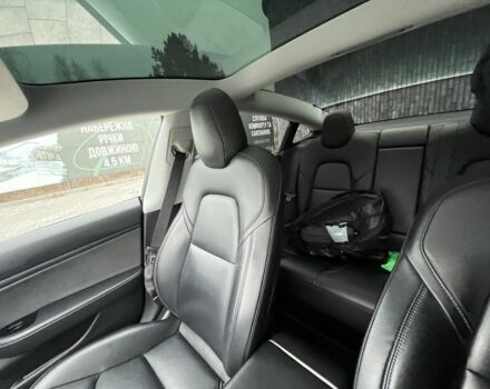 Білий Тесла Модель 3, об'ємом двигуна 0 л та пробігом 80 тис. км за 22800 $, фото 10 на Automoto.ua