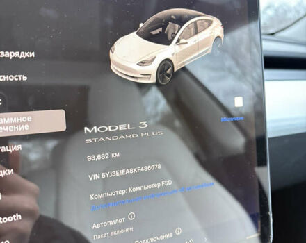 Білий Тесла Модель 3, об'ємом двигуна 0 л та пробігом 96 тис. км за 19000 $, фото 23 на Automoto.ua