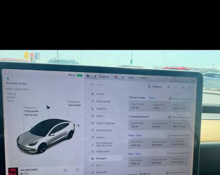 Белый Тесла Модель 3, объемом двигателя 0 л и пробегом 156 тыс. км за 11500 $, фото 3 на Automoto.ua