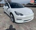 Белый Тесла Модель 3, объемом двигателя 0 л и пробегом 167 тыс. км за 25500 $, фото 1 на Automoto.ua