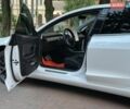 Білий Тесла Модель 3, об'ємом двигуна 0 л та пробігом 124 тис. км за 17300 $, фото 9 на Automoto.ua