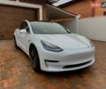Белый Тесла Модель 3, объемом двигателя 0 л и пробегом 31 тыс. км за 32600 $, фото 3 на Automoto.ua