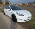 Білий Тесла Модель 3, об'ємом двигуна 0 л та пробігом 120 тис. км за 19700 $, фото 5 на Automoto.ua