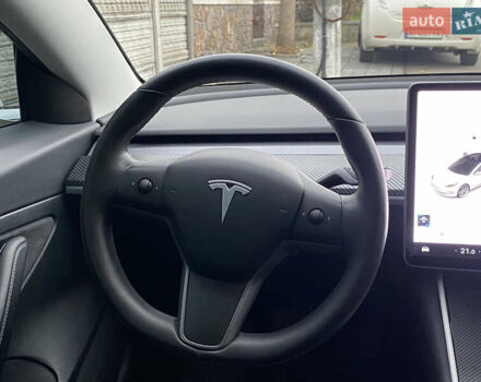 Белый Тесла Модель 3, объемом двигателя 0 л и пробегом 127 тыс. км за 17200 $, фото 21 на Automoto.ua
