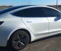 Белый Тесла Модель 3, объемом двигателя 0 л и пробегом 80 тыс. км за 19000 $, фото 21 на Automoto.ua