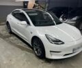 Белый Тесла Модель 3, объемом двигателя 0 л и пробегом 70 тыс. км за 17600 $, фото 3 на Automoto.ua