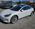 Білий Тесла Модель 3, об'ємом двигуна 0 л та пробігом 70 тис. км за 2900 $, фото 1 на Automoto.ua