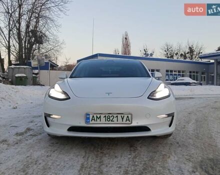 Білий Тесла Модель 3, об'ємом двигуна 0 л та пробігом 162 тис. км за 13950 $, фото 5 на Automoto.ua