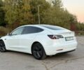Белый Тесла Модель 3, объемом двигателя 0 л и пробегом 154 тыс. км за 16650 $, фото 14 на Automoto.ua