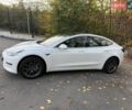 Білий Тесла Модель 3, об'ємом двигуна 0 л та пробігом 160 тис. км за 15500 $, фото 9 на Automoto.ua