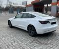 Білий Тесла Модель 3, об'ємом двигуна 0 л та пробігом 82 тис. км за 18999 $, фото 8 на Automoto.ua