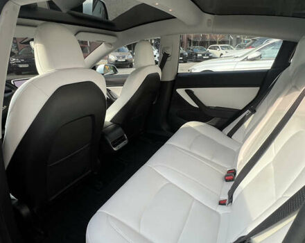 Білий Тесла Модель 3, об'ємом двигуна 0 л та пробігом 59 тис. км за 19200 $, фото 21 на Automoto.ua