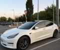 Білий Тесла Модель 3, об'ємом двигуна 0 л та пробігом 126 тис. км за 13400 $, фото 1 на Automoto.ua
