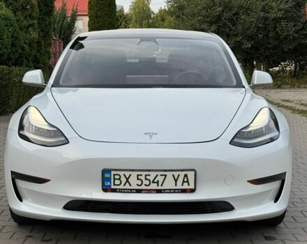 Білий Тесла Модель 3, об'ємом двигуна 0 л та пробігом 128 тис. км за 13000 $, фото 5 на Automoto.ua