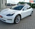 Білий Тесла Модель 3, об'ємом двигуна 0 л та пробігом 233 тис. км за 15800 $, фото 1 на Automoto.ua