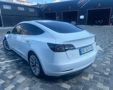 Белый Тесла Модель 3, объемом двигателя 0 л и пробегом 134 тыс. км за 19000 $, фото 2 на Automoto.ua