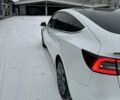 Белый Тесла Модель 3, объемом двигателя 0 л и пробегом 62 тыс. км за 35000 $, фото 15 на Automoto.ua