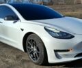 Белый Тесла Модель 3, объемом двигателя 0 л и пробегом 194 тыс. км за 16500 $, фото 1 на Automoto.ua