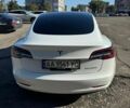 Белый Тесла Модель 3, объемом двигателя 0 л и пробегом 153 тыс. км за 16999 $, фото 6 на Automoto.ua