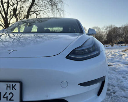 Белый Тесла Модель 3, объемом двигателя 0 л и пробегом 95 тыс. км за 15000 $, фото 5 на Automoto.ua
