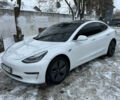 Белый Тесла Модель 3, объемом двигателя 0 л и пробегом 229 тыс. км за 16480 $, фото 1 на Automoto.ua