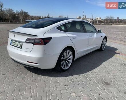 Білий Тесла Модель 3, об'ємом двигуна 0 л та пробігом 167 тис. км за 25500 $, фото 14 на Automoto.ua
