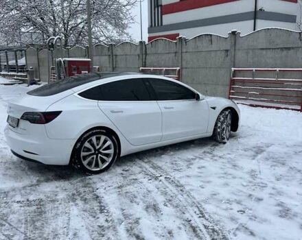 Белый Тесла Модель 3, объемом двигателя 0 л и пробегом 122 тыс. км за 19350 $, фото 6 на Automoto.ua