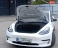 Білий Тесла Модель 3, об'ємом двигуна 0 л та пробігом 137 тис. км за 18900 $, фото 14 на Automoto.ua