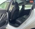 Білий Тесла Модель 3, об'ємом двигуна 0 л та пробігом 82 тис. км за 18999 $, фото 38 на Automoto.ua