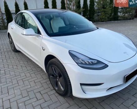 Білий Тесла Модель 3, об'ємом двигуна 0 л та пробігом 236 тис. км за 14300 $, фото 3 на Automoto.ua