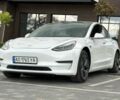Белый Тесла Модель 3, объемом двигателя 0 л и пробегом 180 тыс. км за 14300 $, фото 1 на Automoto.ua