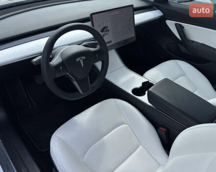 Белый Тесла Модель 3, объемом двигателя 0 л и пробегом 155 тыс. км за 18500 $, фото 15 на Automoto.ua