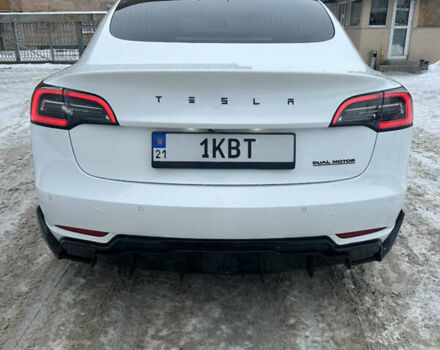 Білий Тесла Модель 3, об'ємом двигуна 0 л та пробігом 143 тис. км за 16300 $, фото 3 на Automoto.ua