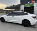 Белый Тесла Модель 3, объемом двигателя 0 л и пробегом 255 тыс. км за 15400 $, фото 3 на Automoto.ua