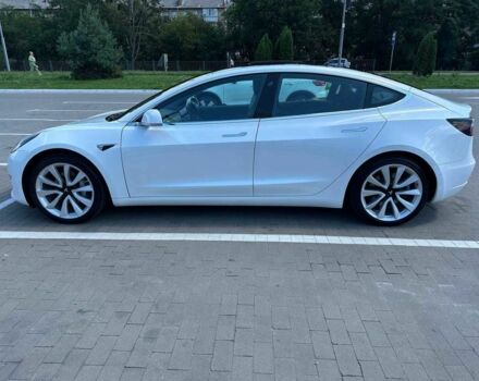 Білий Тесла Модель 3, об'ємом двигуна 0 л та пробігом 140 тис. км за 22850 $, фото 2 на Automoto.ua