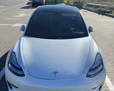 Белый Тесла Модель 3, объемом двигателя 0 л и пробегом 220 тыс. км за 16500 $, фото 9 на Automoto.ua