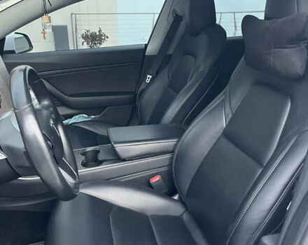 Белый Тесла Модель 3, объемом двигателя 0 л и пробегом 137 тыс. км за 17300 $, фото 14 на Automoto.ua