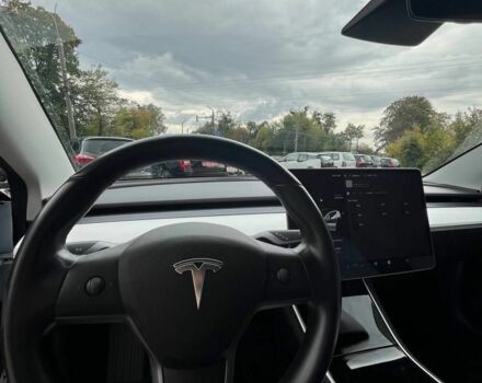 Тесла Модель 3 2019 у Остоге на Automoto.ua Білий Тесла Модель 3, об'ємом двигуна 0 л та пробігом 100 тис. км за 17999 $, фото 6 на Automoto.ua