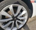 Белый Тесла Модель 3, объемом двигателя 0 л и пробегом 200 тыс. км за 15200 $, фото 30 на Automoto.ua