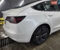 Белый Тесла Модель 3, объемом двигателя 0 л и пробегом 70 тыс. км за 17400 $, фото 3 на Automoto.ua