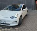 Белый Тесла Модель 3, объемом двигателя 0 л и пробегом 74 тыс. км за 17300 $, фото 7 на Automoto.ua