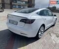 Белый Тесла Модель 3, объемом двигателя 0 л и пробегом 167 тыс. км за 25500 $, фото 25 на Automoto.ua