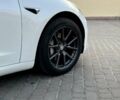 Белый Тесла Модель 3, объемом двигателя 0 л и пробегом 97 тыс. км за 19900 $, фото 9 на Automoto.ua