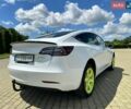 Белый Тесла Модель 3, объемом двигателя 0 л и пробегом 205 тыс. км за 15500 $, фото 5 на Automoto.ua