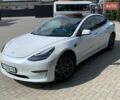 Белый Тесла Модель 3, объемом двигателя 0 л и пробегом 74 тыс. км за 16000 $, фото 1 на Automoto.ua