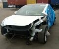 Белый Тесла Модель 3, объемом двигателя 0 л и пробегом 64 тыс. км за 9999 $, фото 4 на Automoto.ua