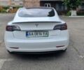 Білий Тесла Модель 3, об'ємом двигуна 0 л та пробігом 90 тис. км за 21500 $, фото 5 на Automoto.ua