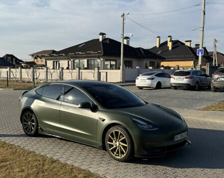 Белый Тесла Модель 3, объемом двигателя 0 л и пробегом 131 тыс. км за 14900 $, фото 2 на Automoto.ua